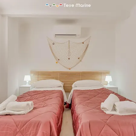 Ca Maccaja, Terremarine 아파트 몬테로소 알 마레